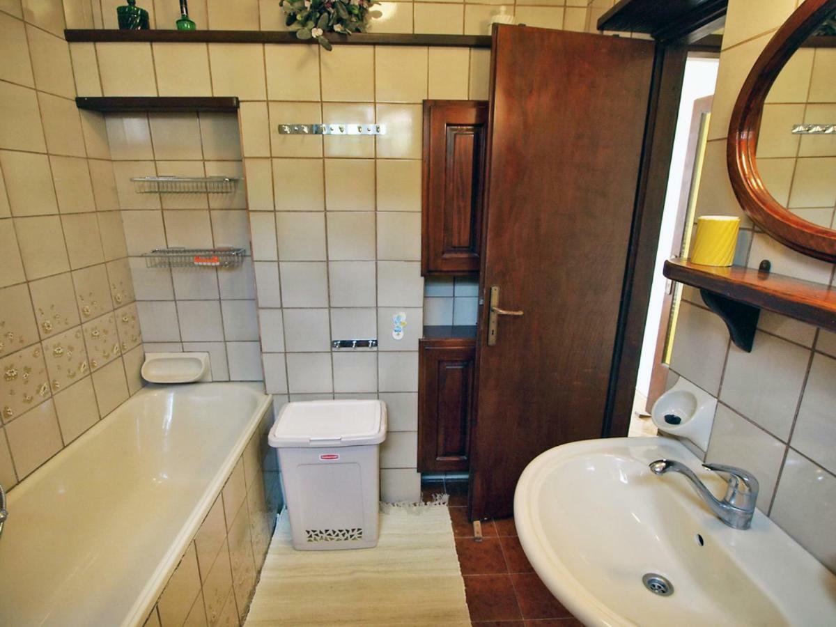 Holiday Home Mirta By Interhome Mali Iz Ngoại thất bức ảnh